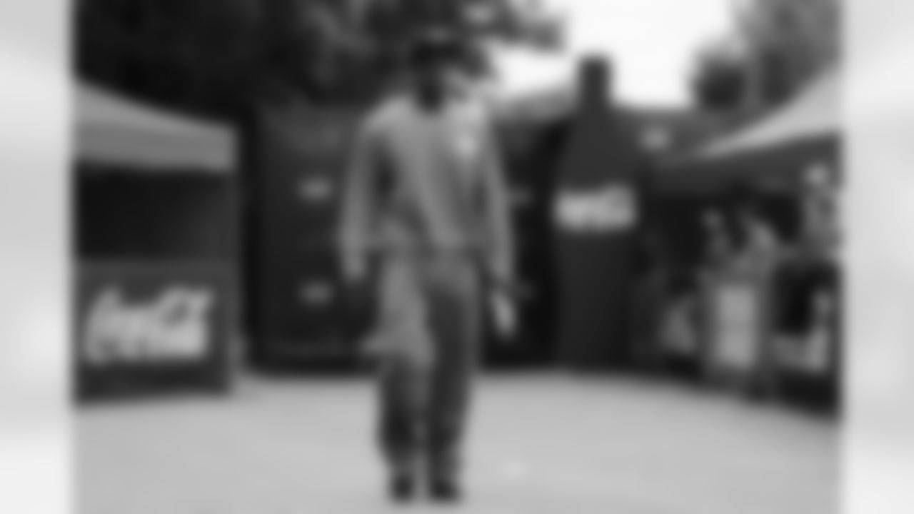 101225_DALvsCAR_AH109405