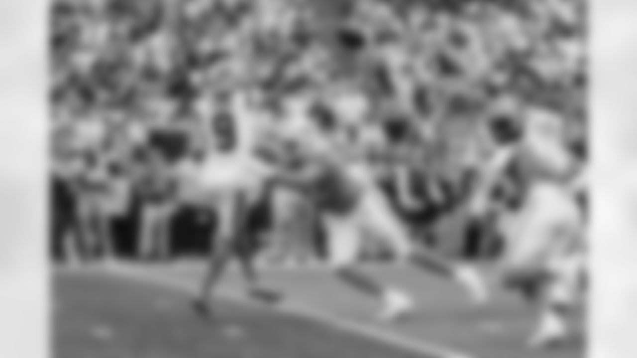 100525_CARvsMIA_AH103497
