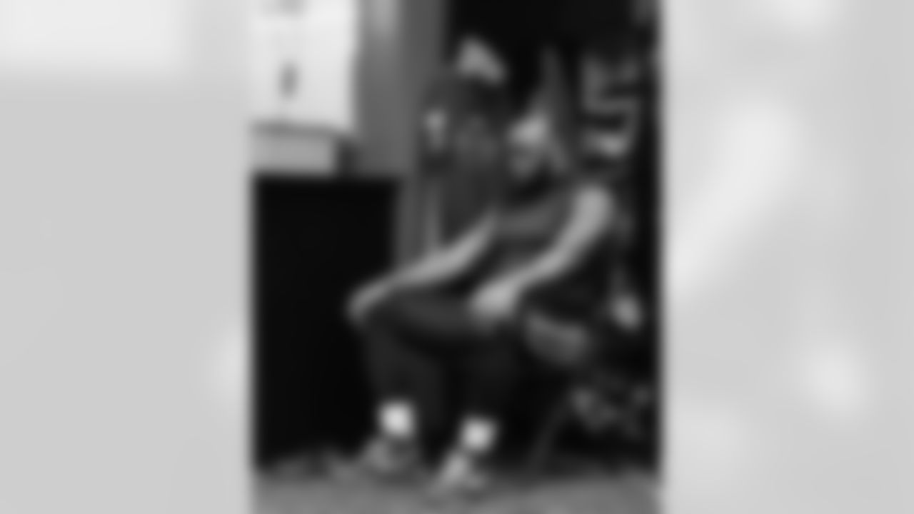 110925_CARvsNO_AS107070