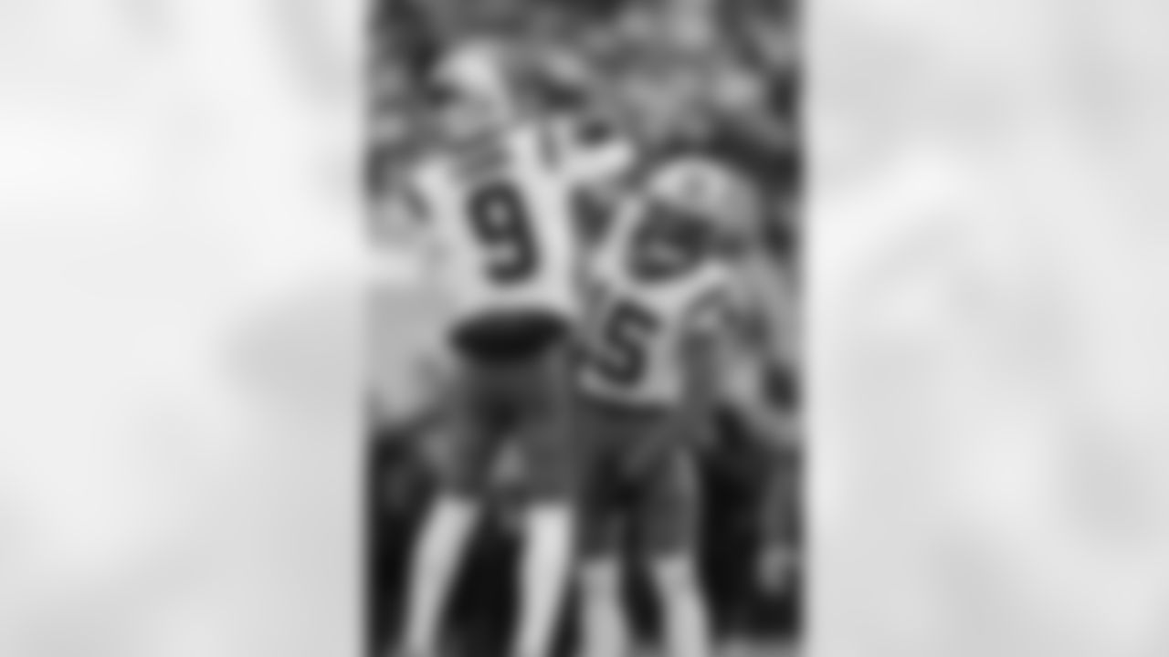 110225_CARatGB_AH201898