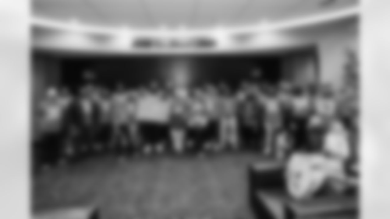 120925_JTTC_SELECTS-307974