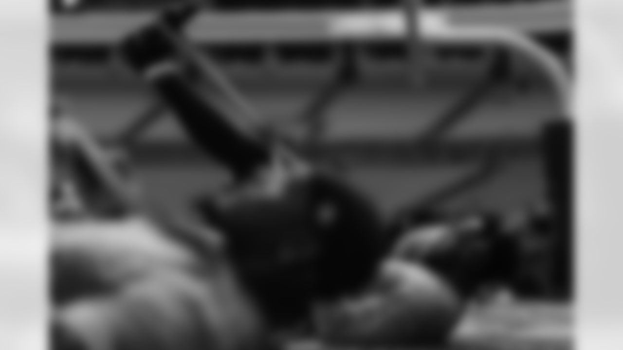 082125_PITvsCAR_DSC02324