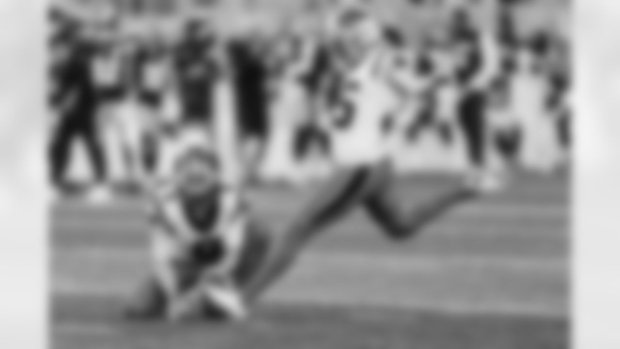082125_PITvsCAR_AH208297