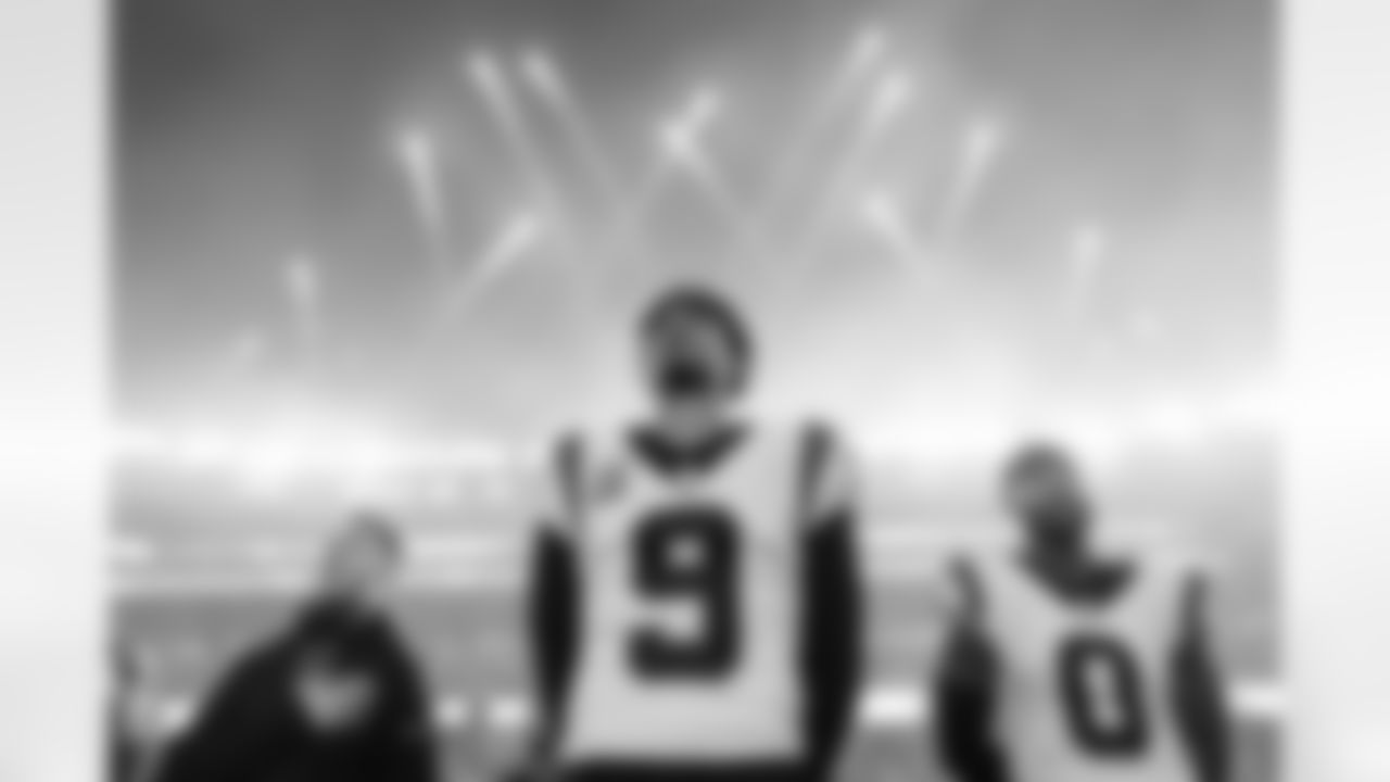 112425_CARatSF_AH203099