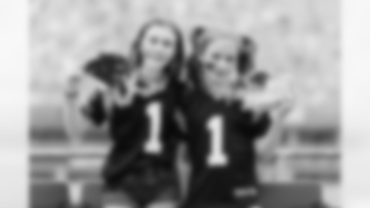 100525_CARvsMIA_1I5A5722