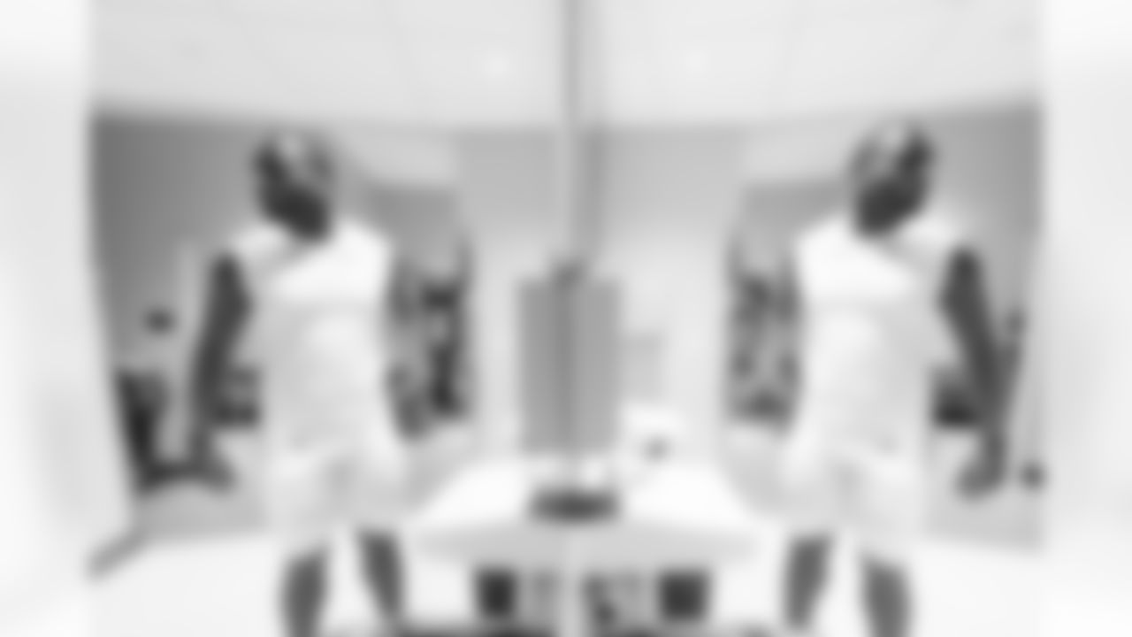 090725_CARatJAX_AH309969