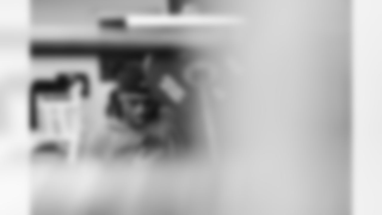 122225_WeightRoom_AH_Originals-303040