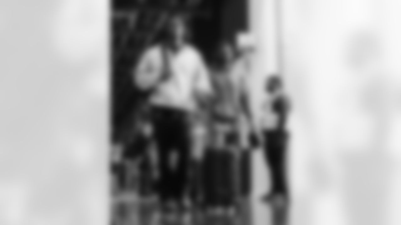 112425_CARatSF_AS306130