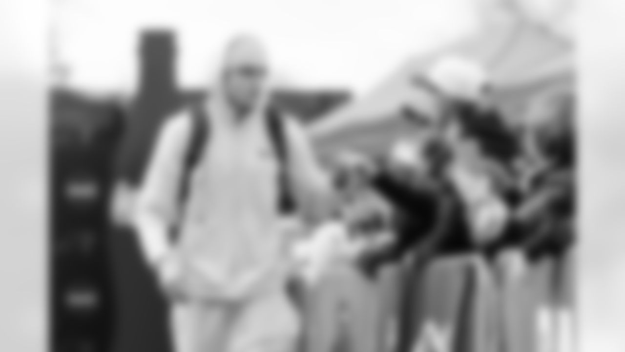 122125_CARvsTB_CB205494