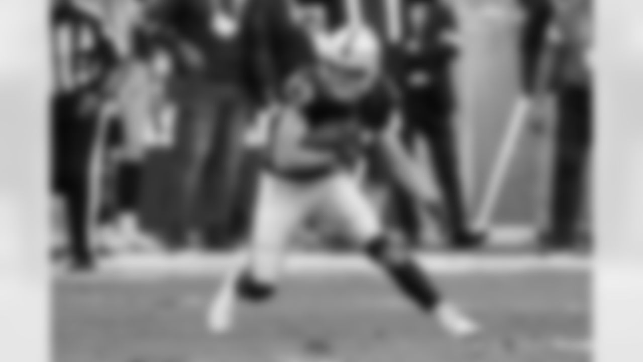 Las Vegas Raiders wide receiver Hunter Renfrow (13) runs the ball during an NFL football game against the Houston Texans, Sunday, Oct 23, 2022, in Las Vegas. (AP Photo/Rick Scuteri)