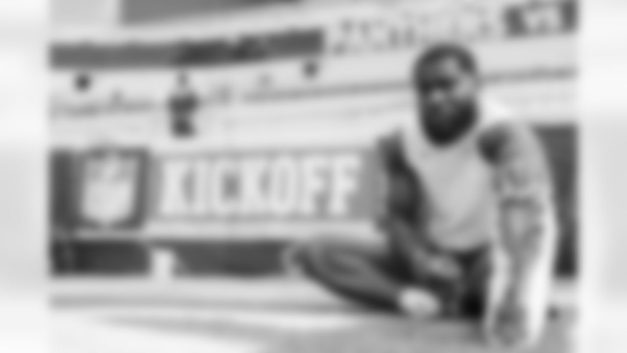 090725_CARatJAX_AH100392