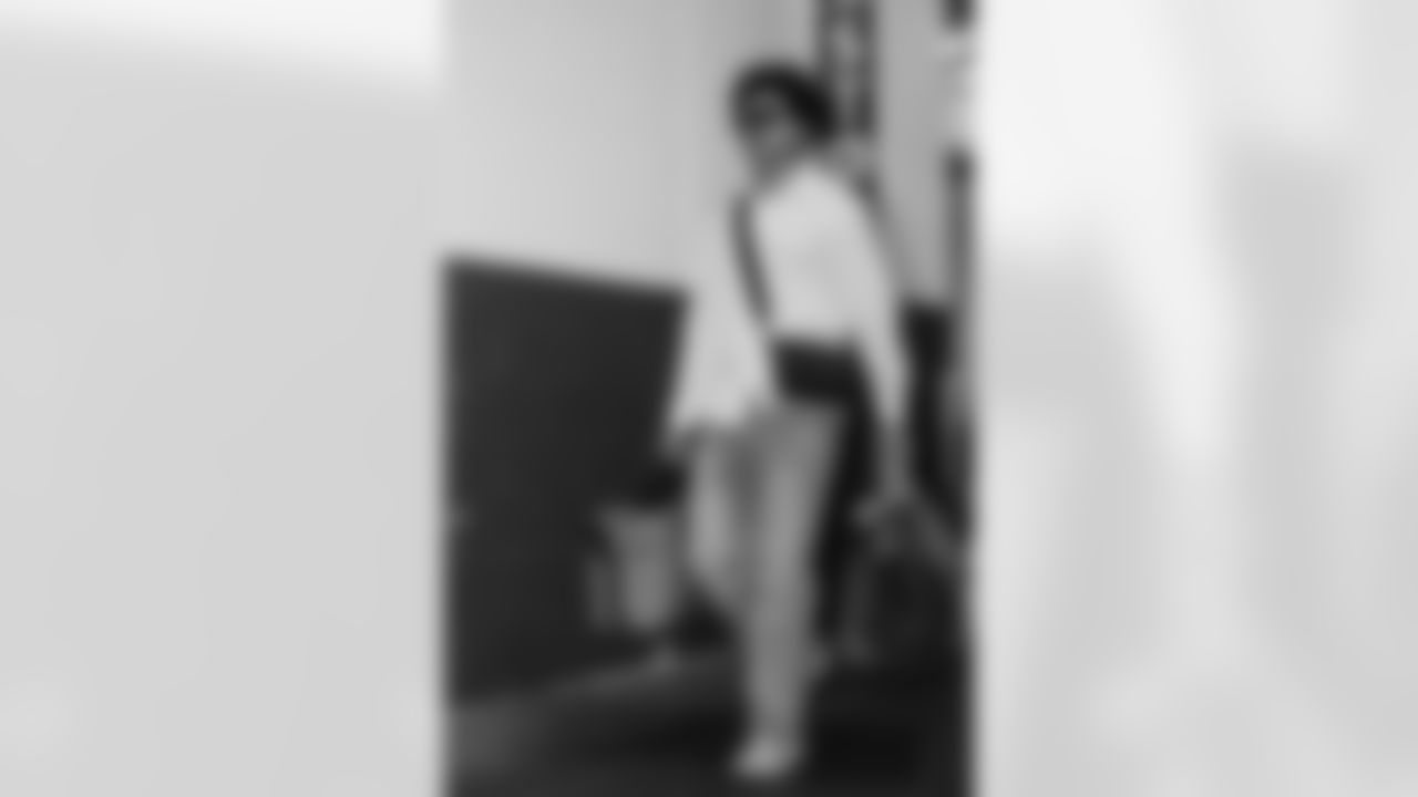 121425_CARatNO_AS301567