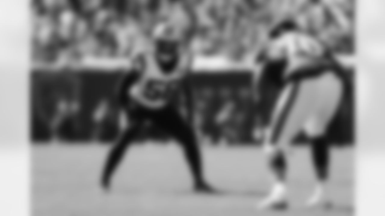 LB Trevin Wallace in Week 5 against the Chicago Bears