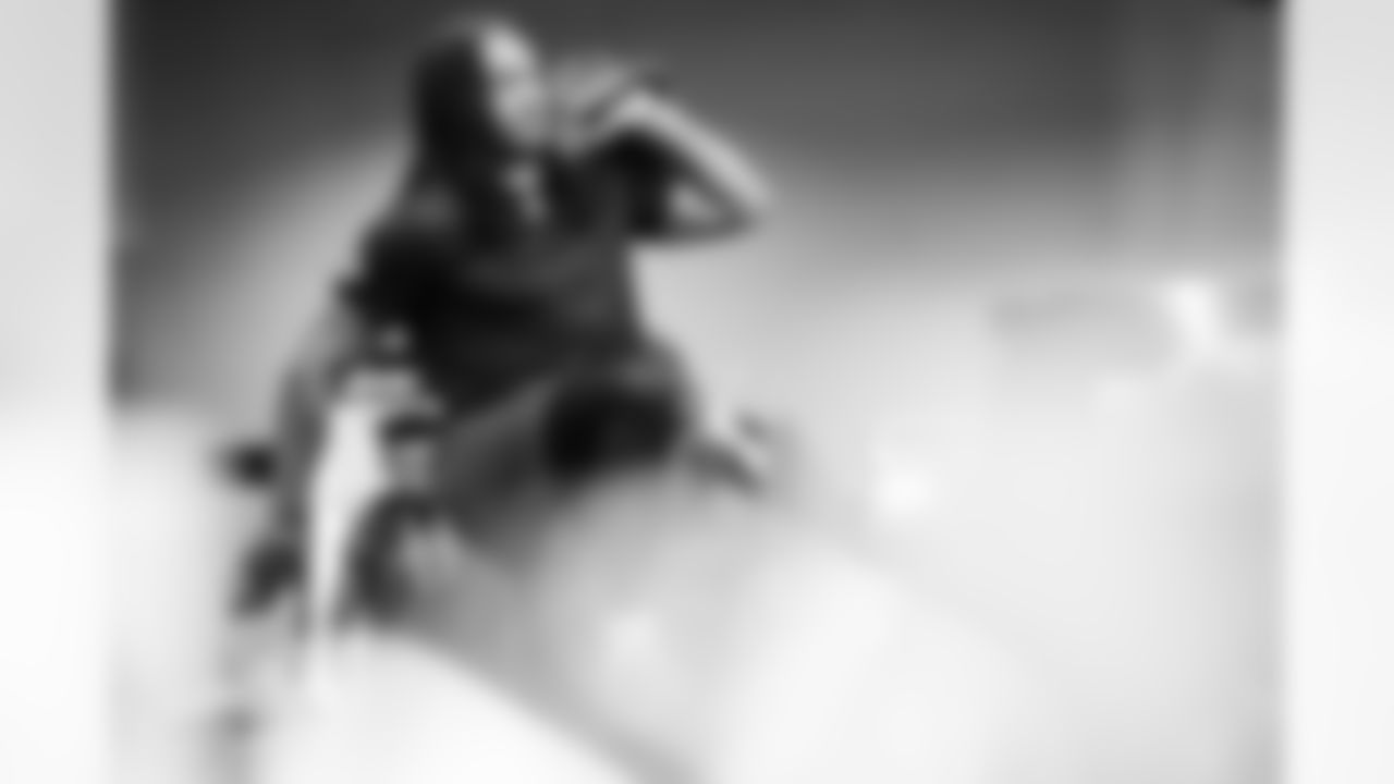 122225_WeightRoom_AH_Originals-302996