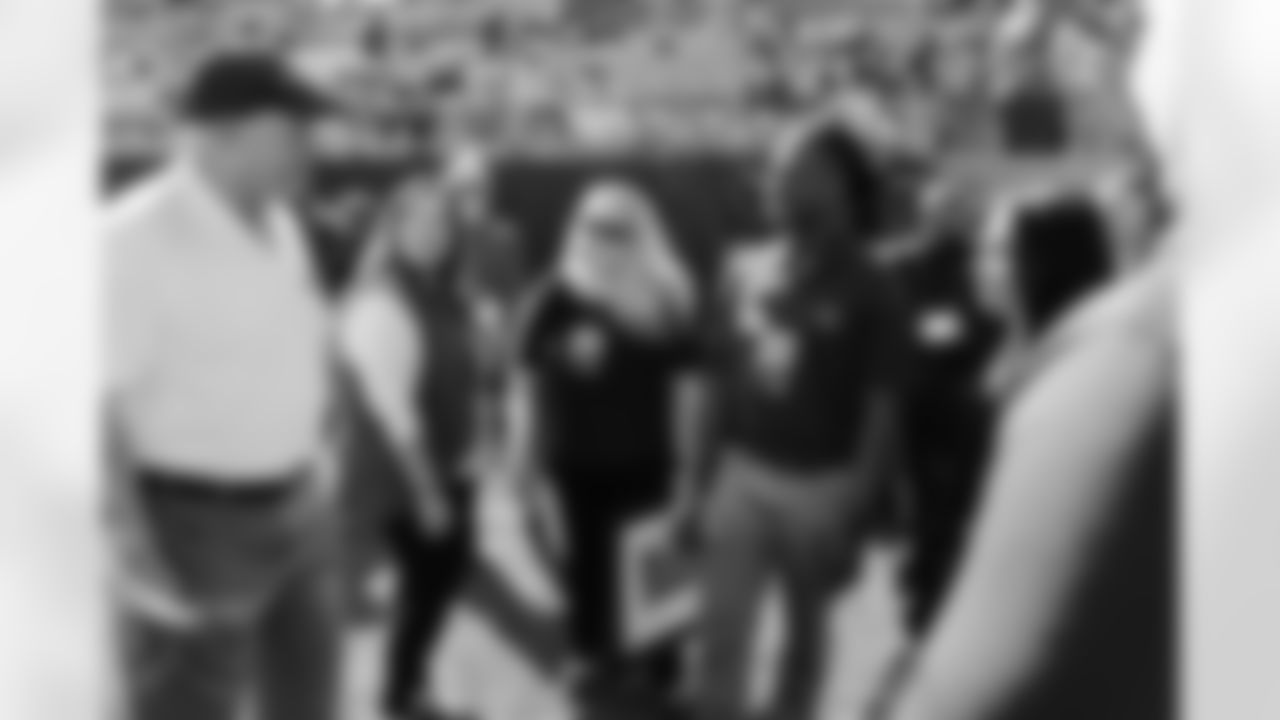 The Carolina Panthers take on the New Orleans Saints on November 9, 2025 at Bank of America Stadium in Charlotte, North Carolina. (Photo by Lester Barnes / Carolina Panthers)