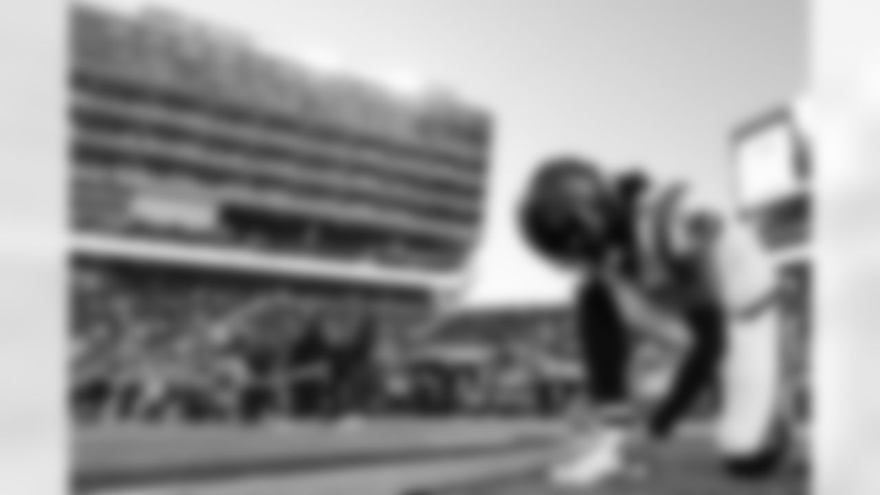 112425_CARatSF_AS108831