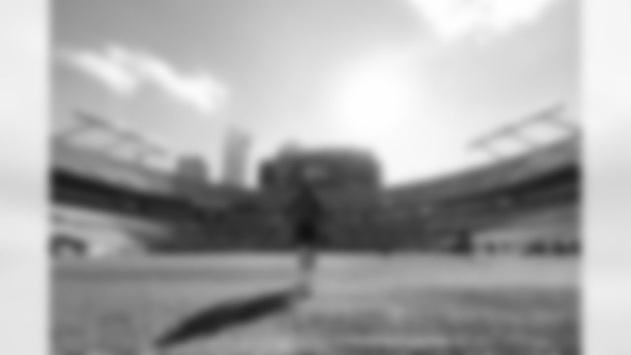 110925_CARvsNO_AS106861