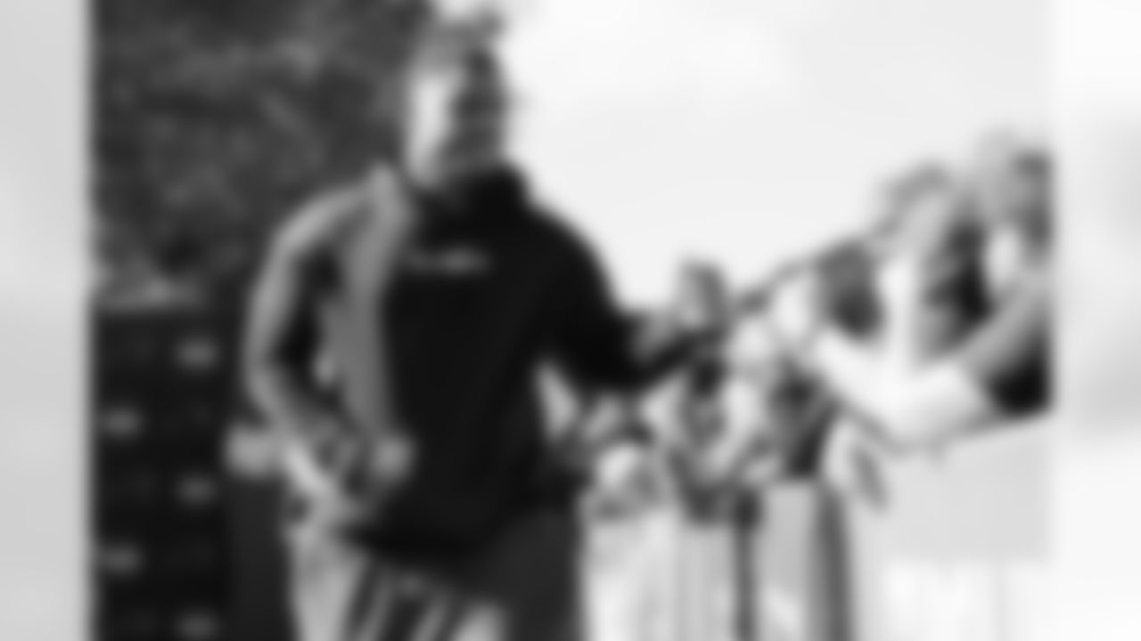 110925_CARvsNO_CB205508