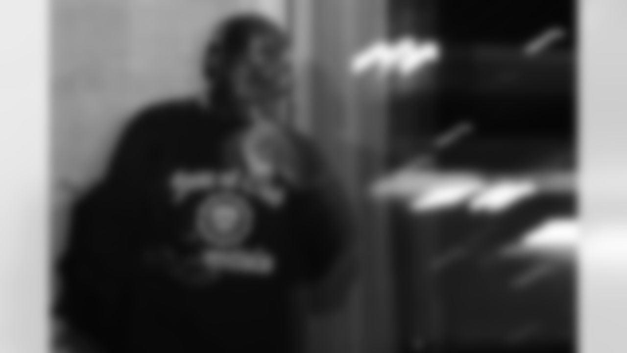 111625_CARatATL_AH208449