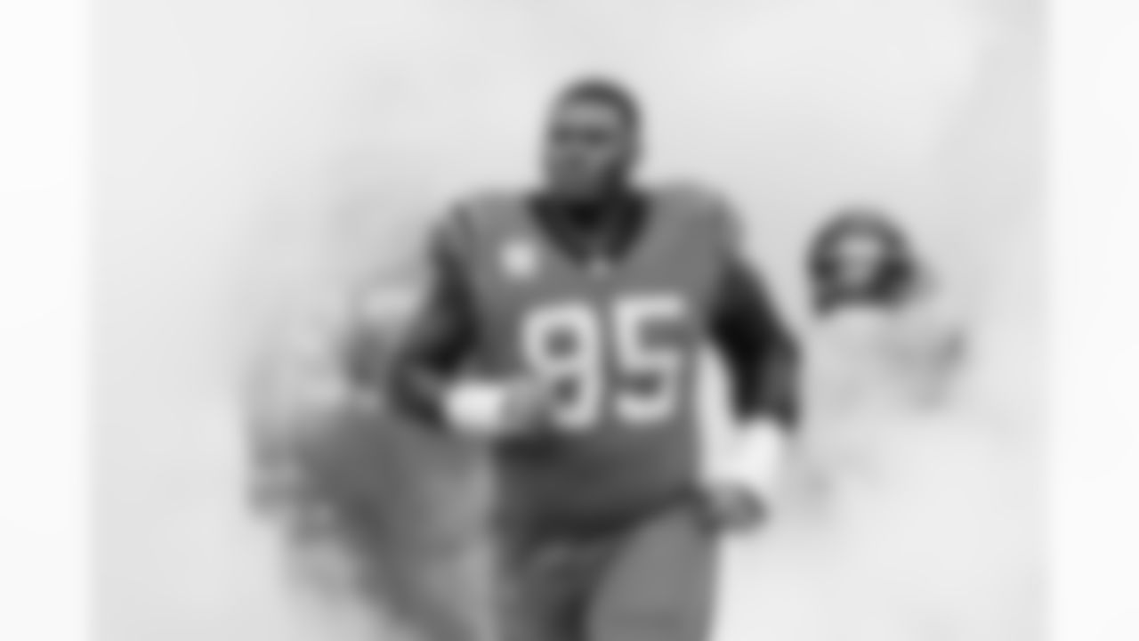 101225_DALvsCAR_AS209945
