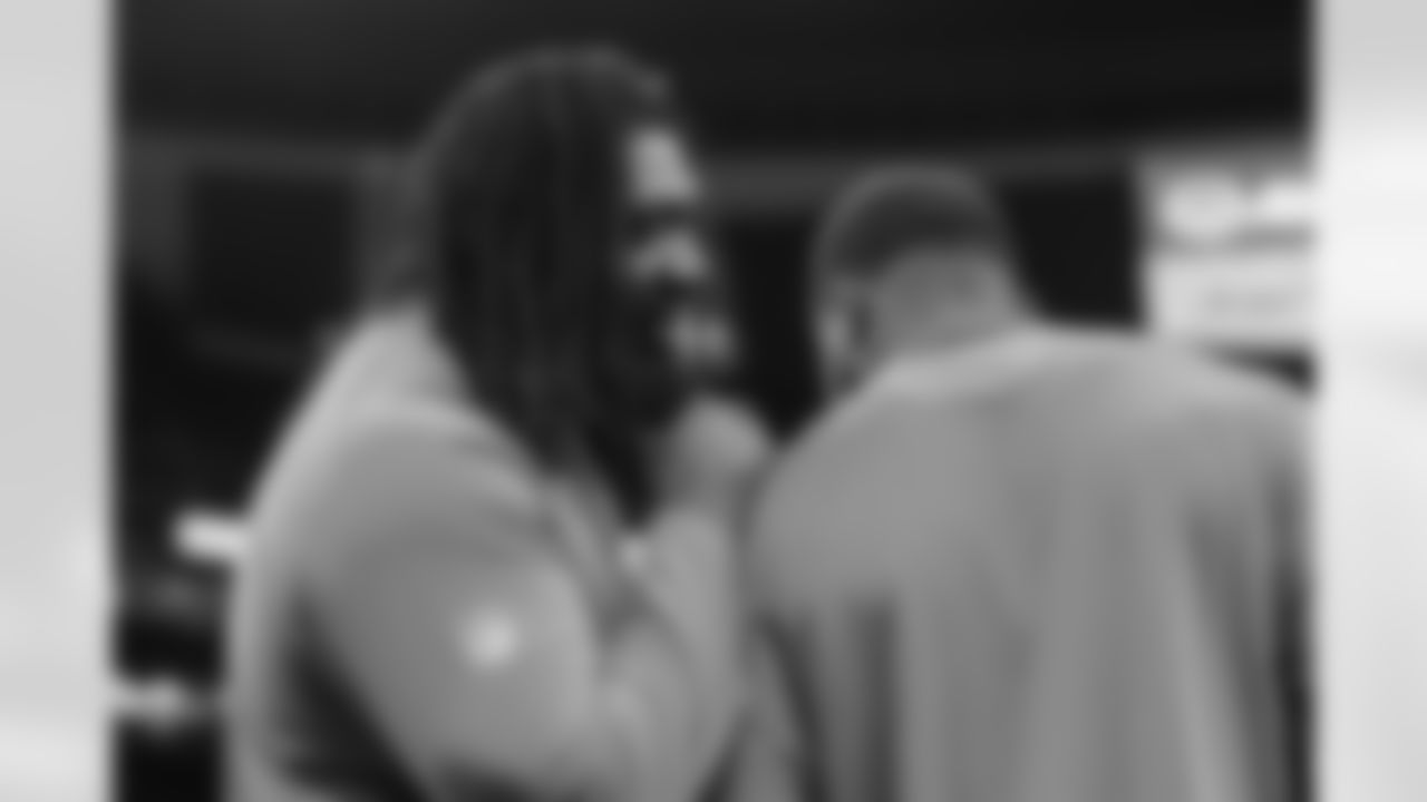 121425_CARatNO_AS205957