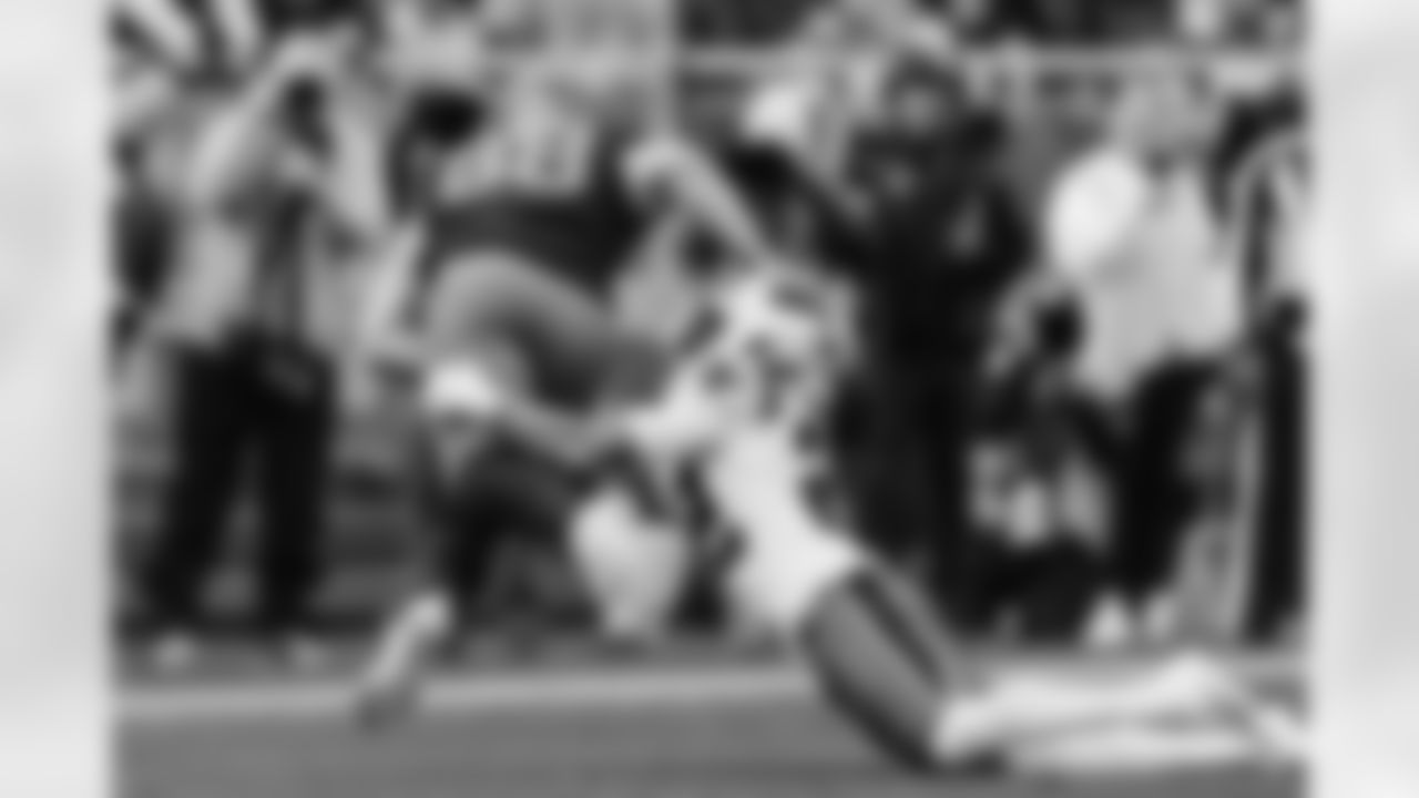 110225_CARatGB_AS100369