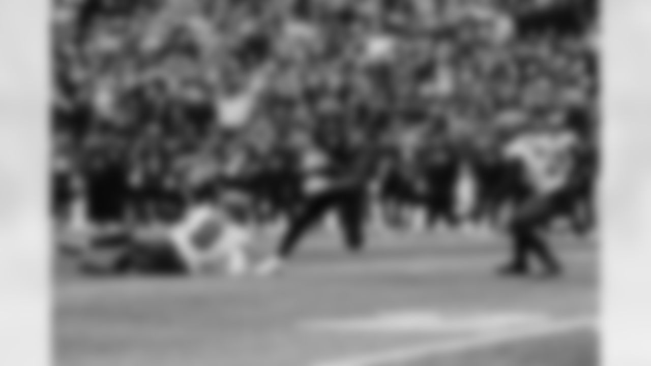 122125_CARvsTB_LW1_6716