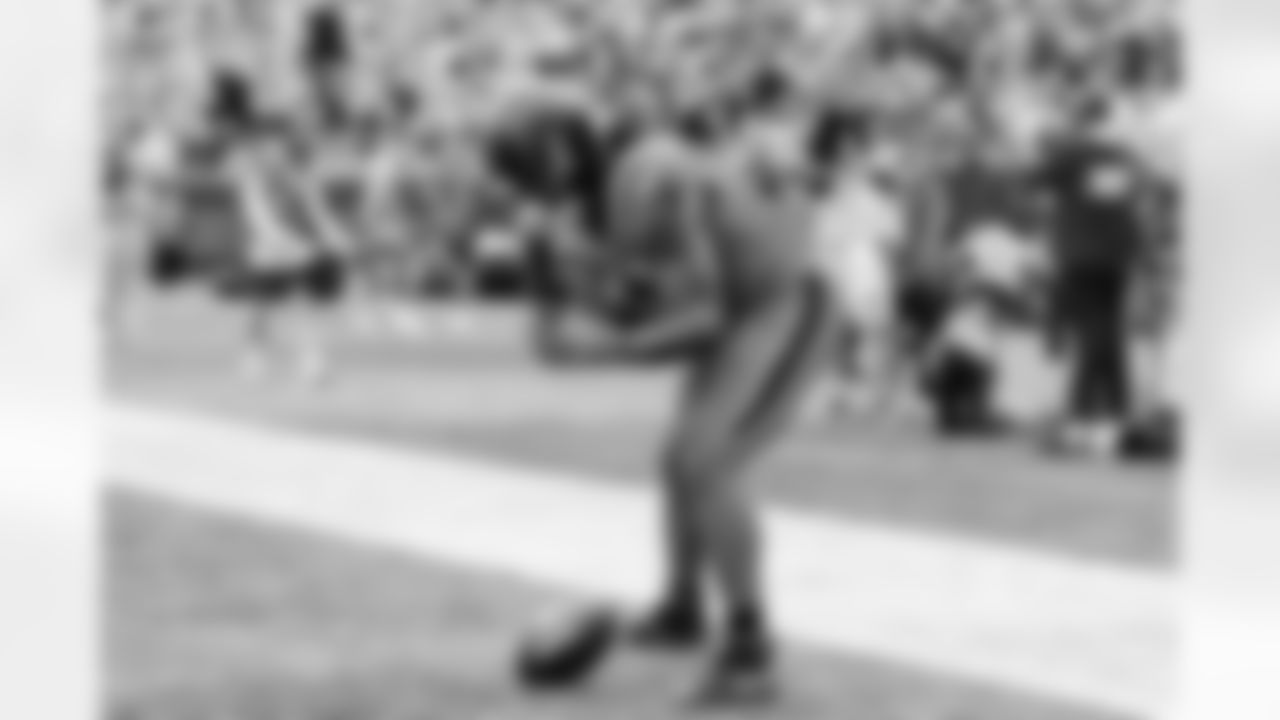 101225_DALvsCAR_AH109915
