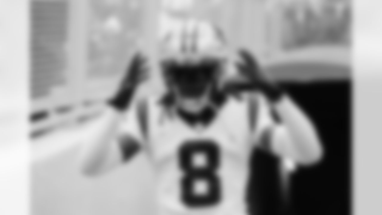 110225_CARatGB_AH102242