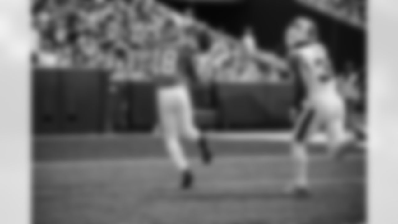 Week 8 October 26th: Carolina Panthers vs Buffalo Bills