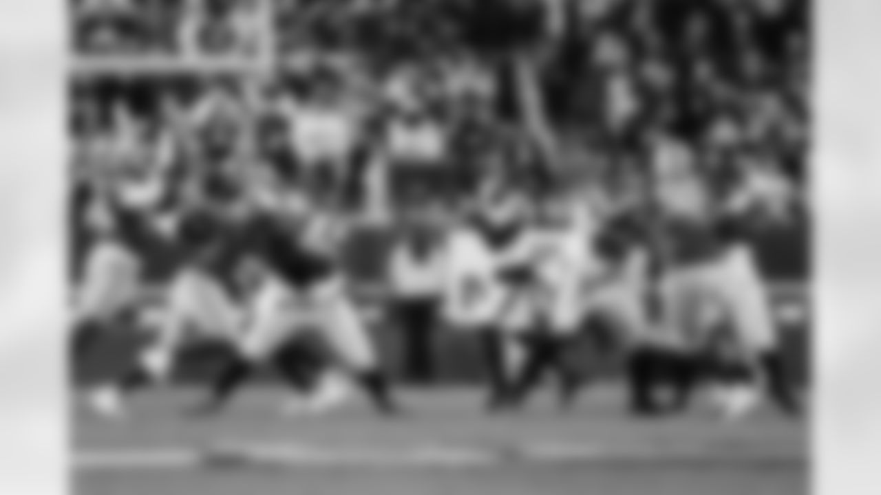 112425_CARatSF_AS101234