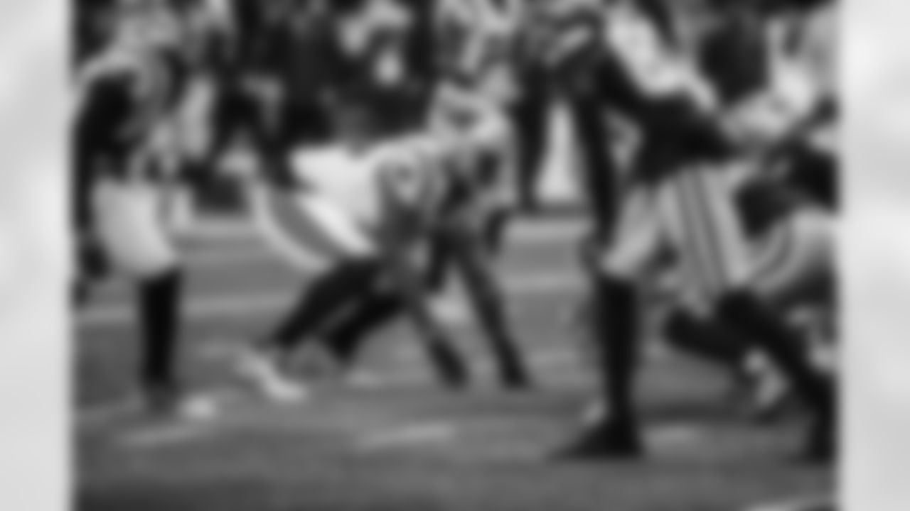 DT Jaden Crumedy in Week 15 against the Dallas Cowboys
