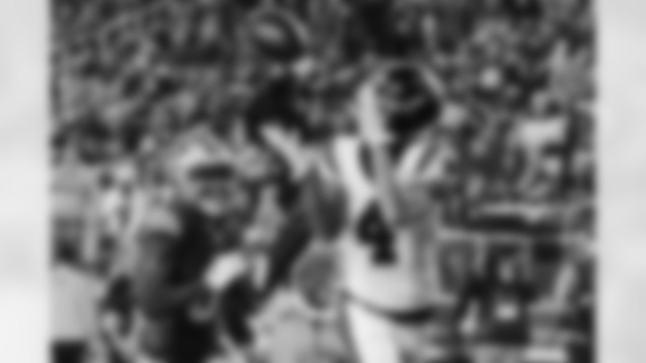 112425_CARatSF_DSC08417-3