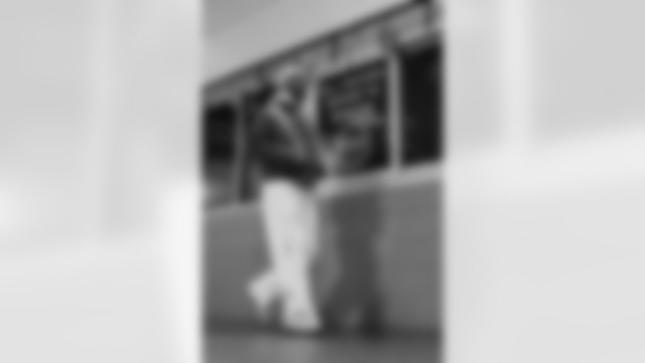 111625_CARatATL_AS109230