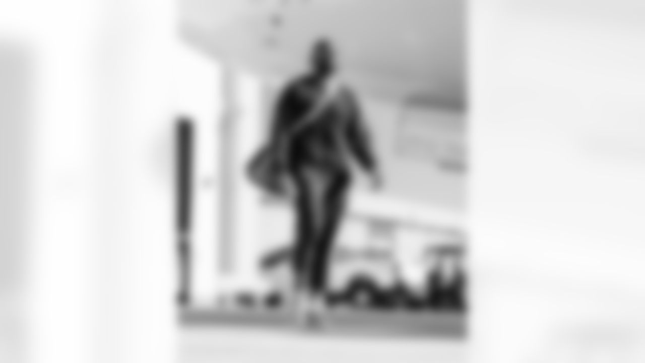 112325_CAR_at_SF_CB_6372