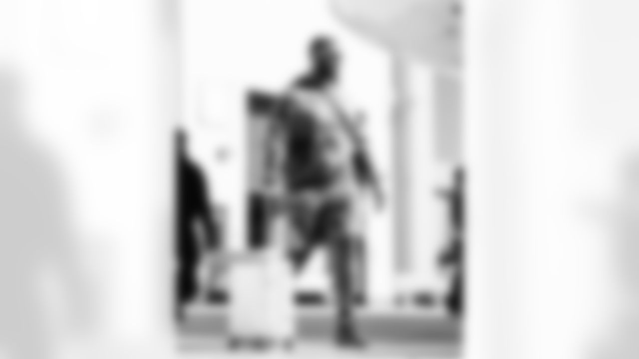 112325_CAR_at_SF_CB_2467