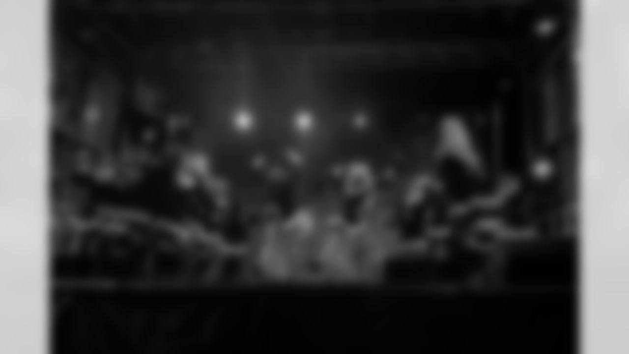 #8 111825_AM_TreeLighting_0031