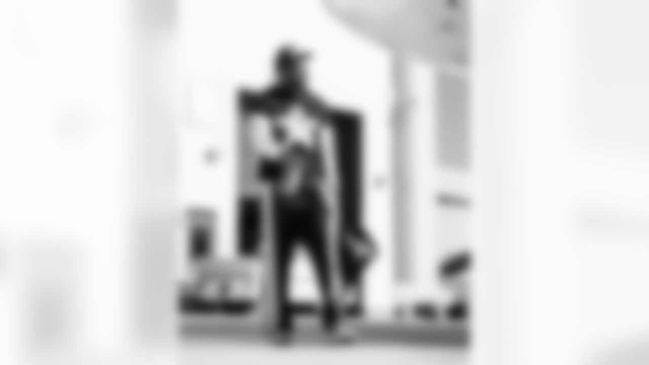 112325_CAR_at_SF_CB_6065