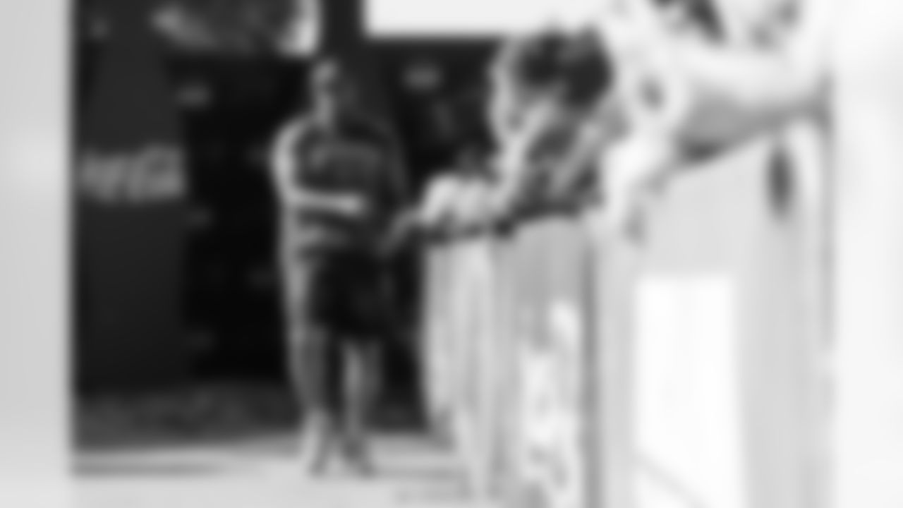 110925_CARvsNO_CB205813