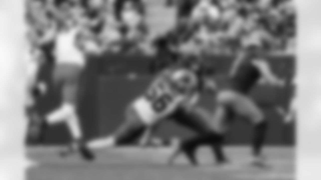 110225_CARatGB_AS109117