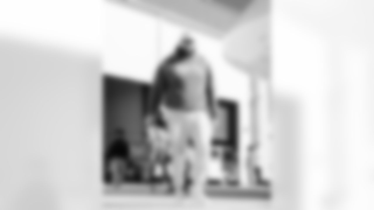 112325_CAR_at_SF_CB_5970