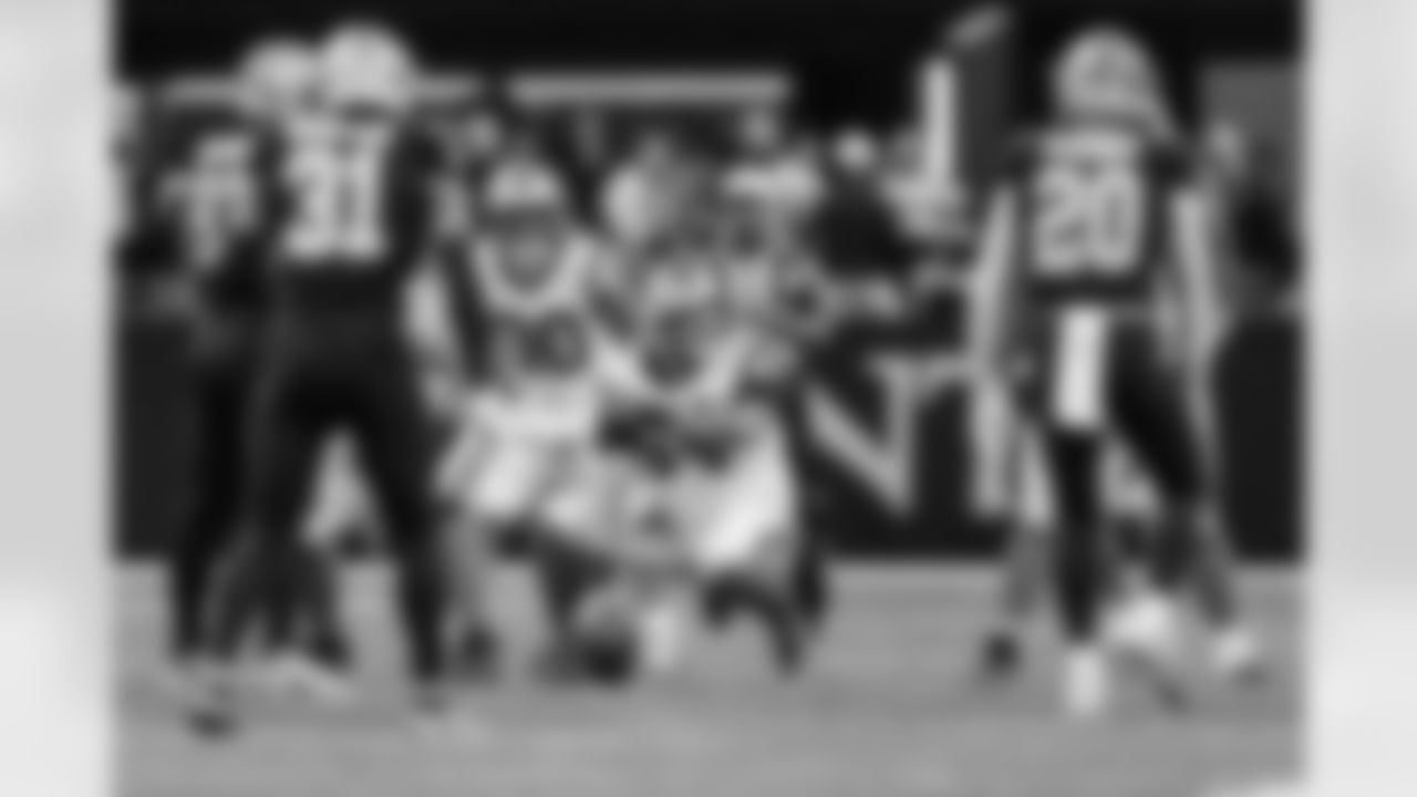 121425_CARatNO_AH308374