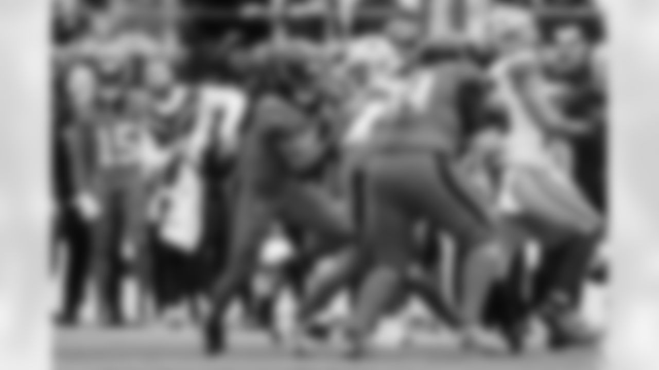 101225_DALvsCAR_AS109701