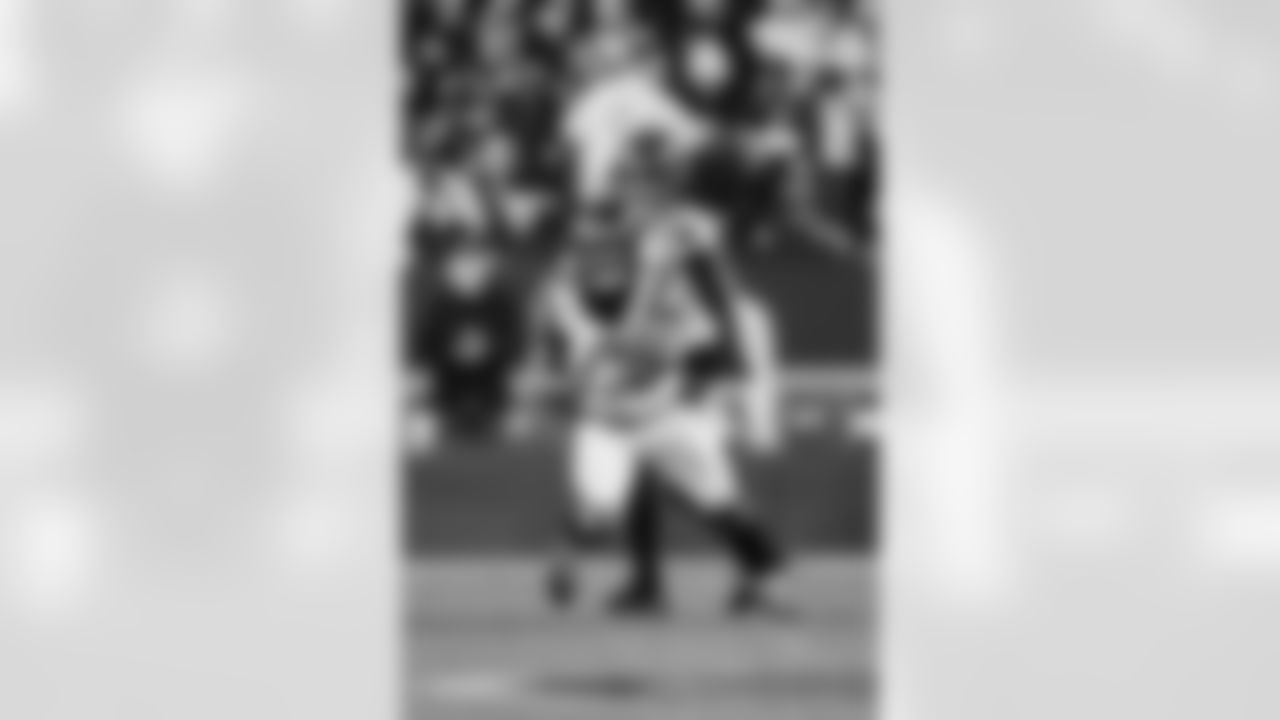 112425_CARatSF_AS101293