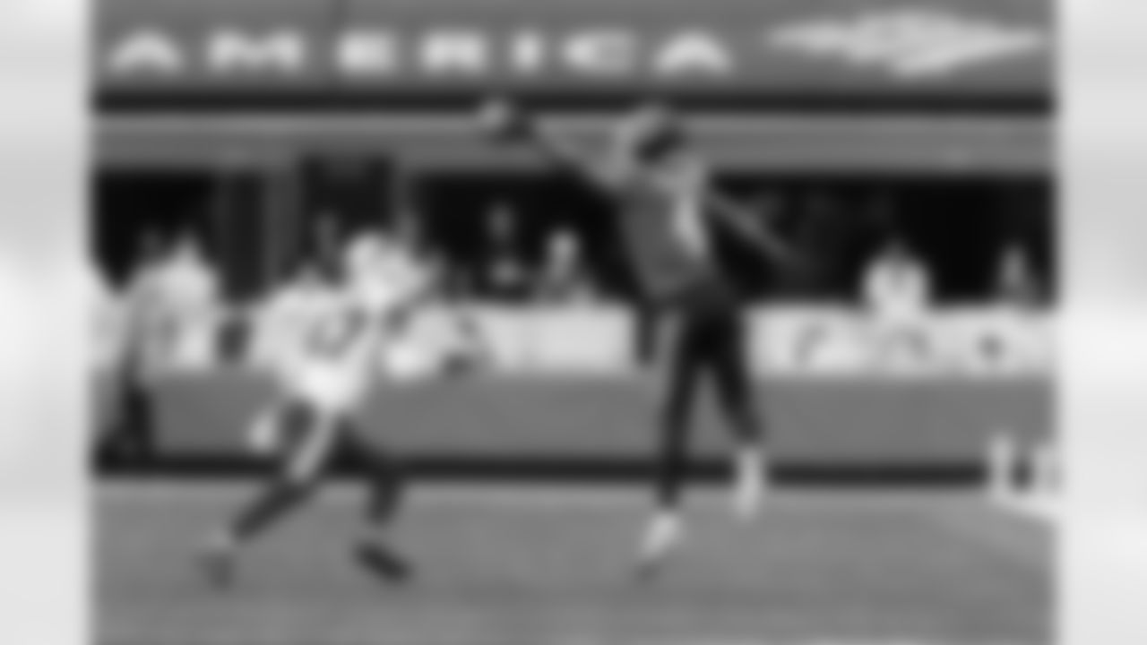 The Carolina Panthers face the Buffalo Bills on Sunday, Oct. 26, 2025 in Charlotte, NC at Bank of America Stadium. (Photo by Lester Barnes/Carolina Panthers)