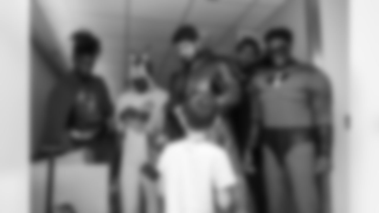 The Carolina Panthers visit Levine Children's Hospital on Tuesday, Oct. 28, 2025 in Charlotte, NC. (Photo by Cassie Baker//Carolina Panthers)