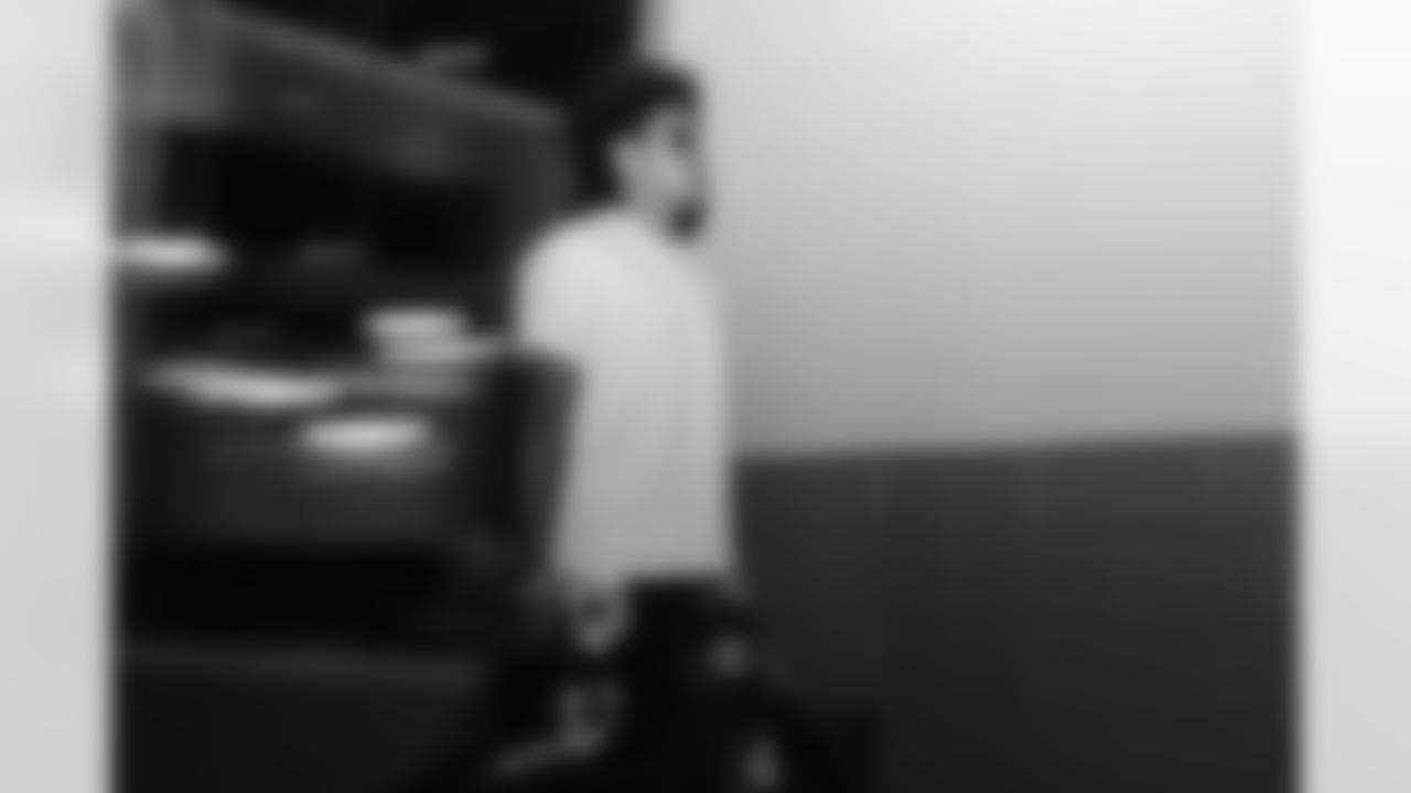 111625_CARatATL_AH208429