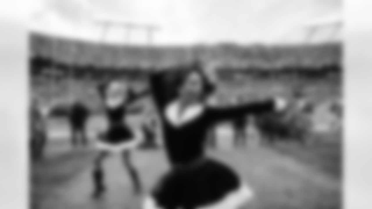 #2 251221 ENT vs Bucs TopCats-188