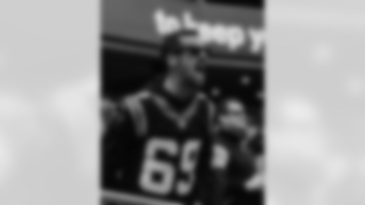 122125_CARvsTB_KJ2_4945