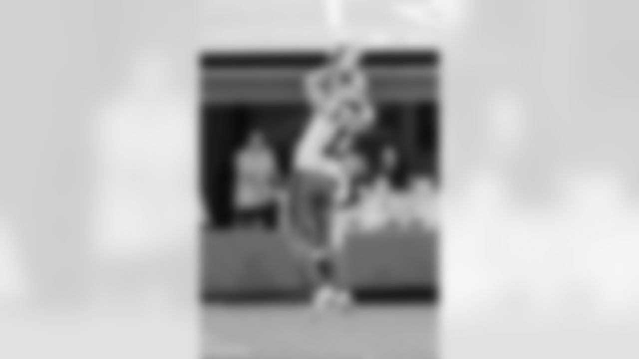 082125_PITvsCAR_DSC01427